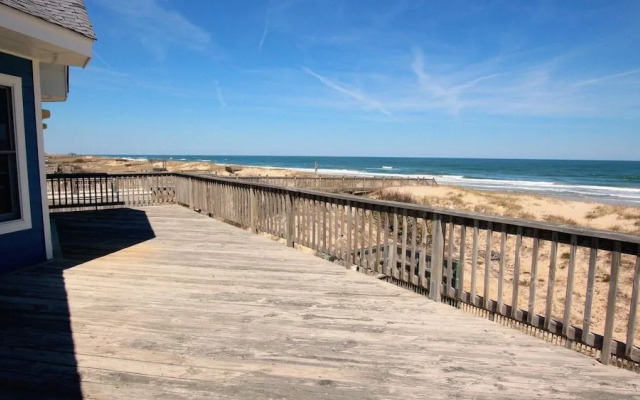 Beauty & The Beach - 5 Br Home
