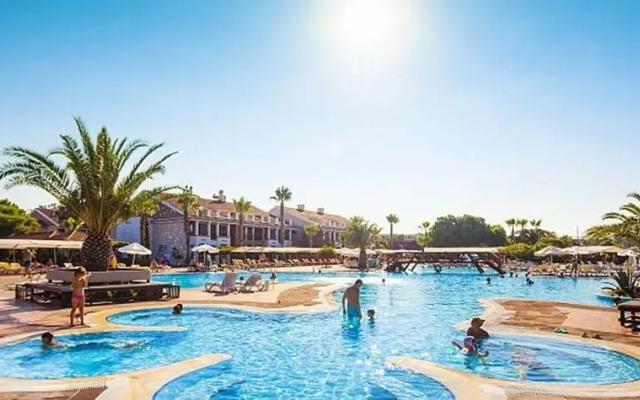 Club Hotel Turan Prince Select Villas