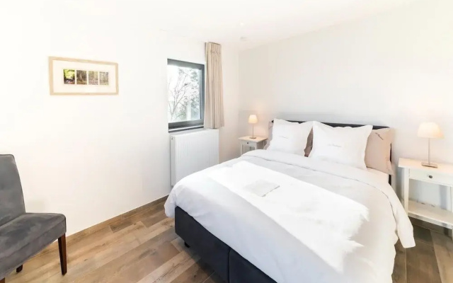 Stylish Home in Petit-thier