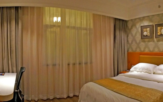 GreenTree Inn YanCheng BinHai OuBaoLiYa City Square Hotle