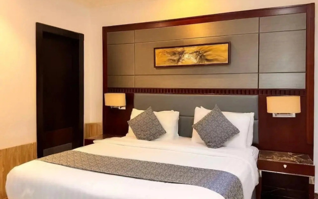 Quiet Rooms 12