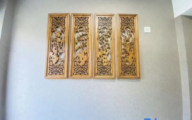 XuRiMan Hotel