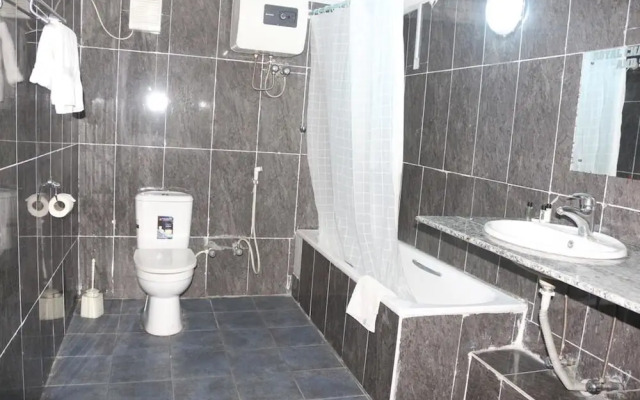 Royal Charlin Hotel and Suites
