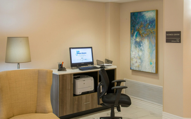 Hampton Inn & Suites Jackson-Coliseum