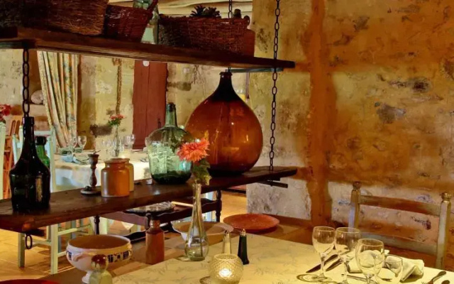 Hôtel Restaurant La Salvetat