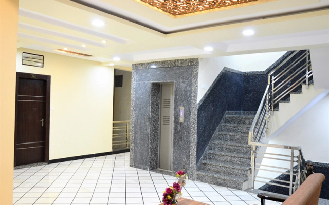 Hotel Ata Inn & Restaurant