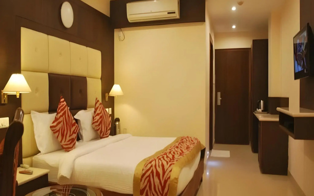 OYO Premium Nayapalli IRC Village