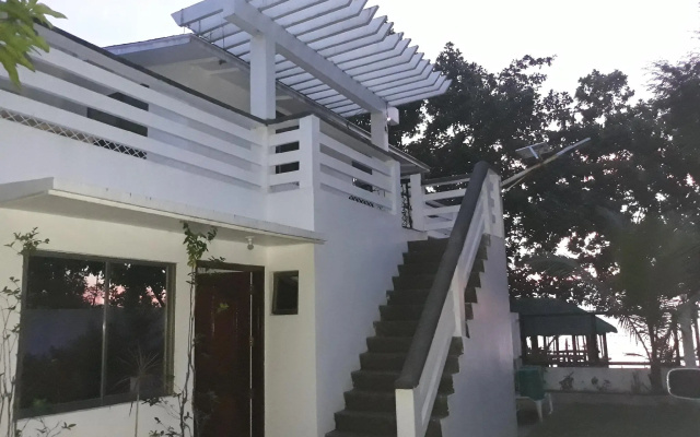 Shane Beach Resort