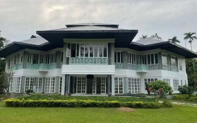 The Postcard in the Durrung Tea Estate