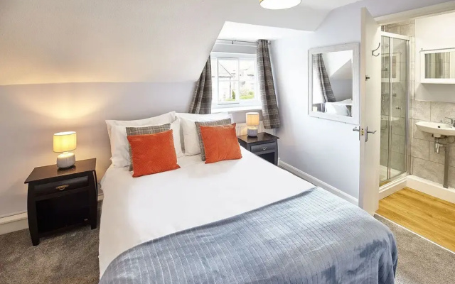 Host Stay Buckingham Square