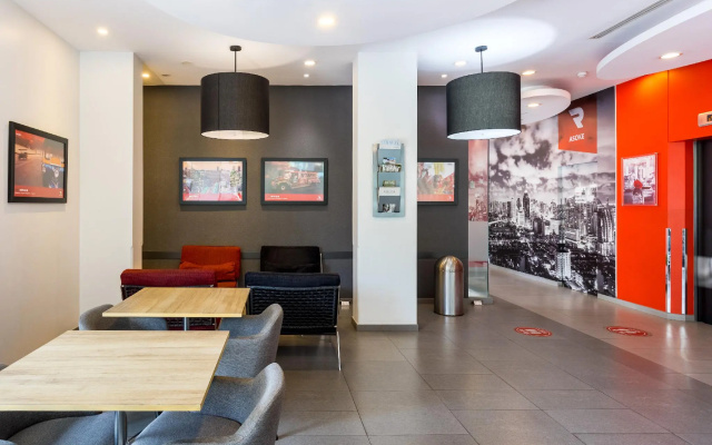 Easy Planet Bangkok Asoke