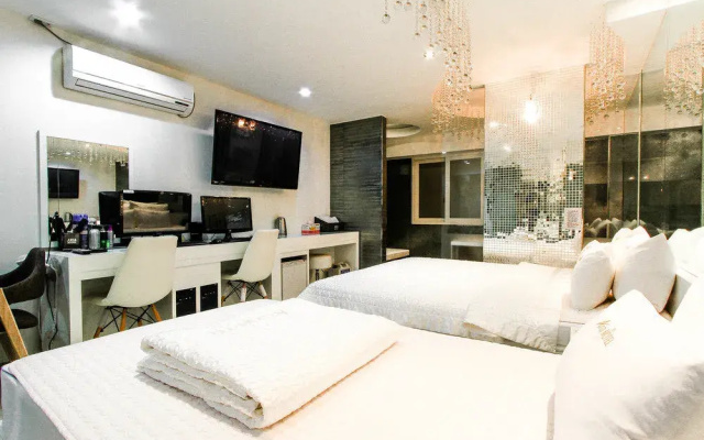 Nampodong Aria Hotel