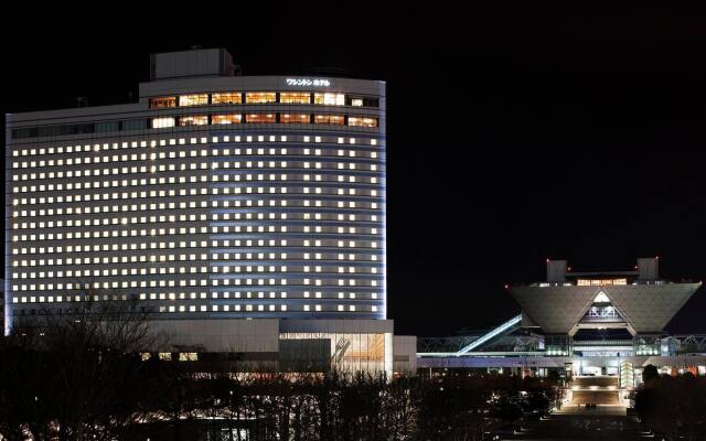 Tokyo Bay Ariake Washington Hotel вид на фасад