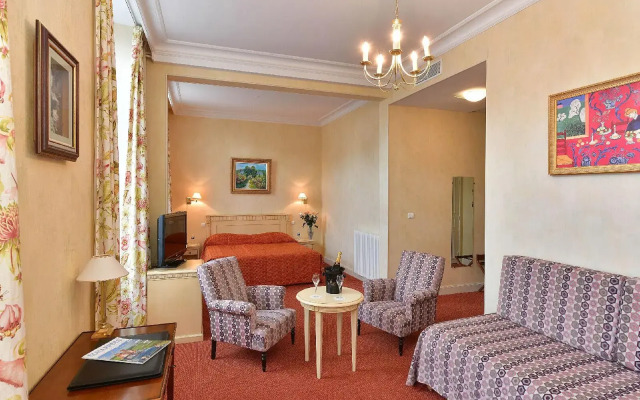 Hotel Castel Jeanson