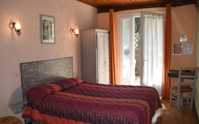 Hotel De La Caume