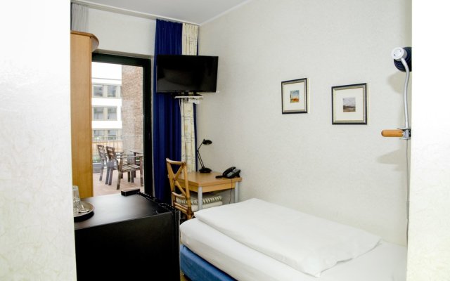 Отель Altera Pars Германия, Кёльн - отзывы, цены и фото номеров - забронировать отель Altera Pars онлайн комната для гостей