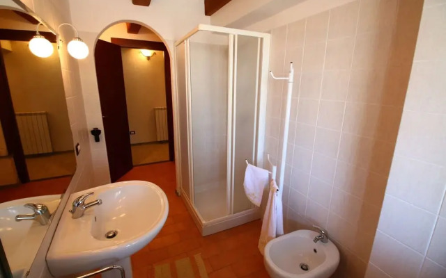 Belvilla by OYO Farmhouse With Private Pool