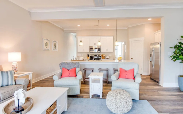 529 The Bayville House