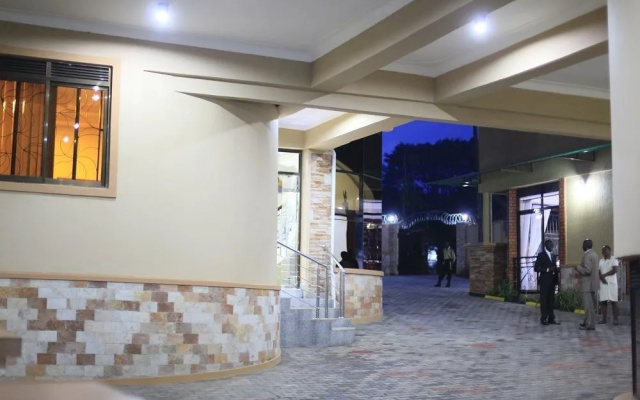 Marie's Royale Hotel