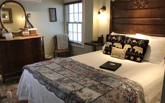 The Revere Guest House