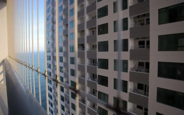 Mihaco Apartments and Hotel