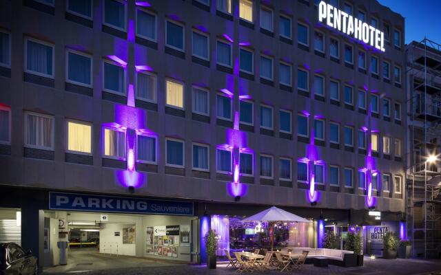 Отель pentahotel Liège вид на фасад