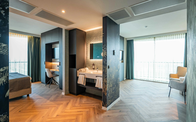 OZO Hotels De President Amsterdam Schiphol Airport