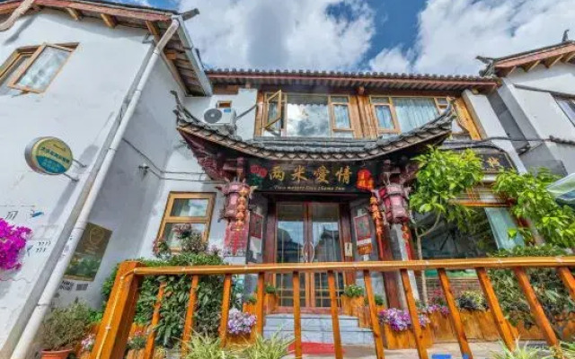 Lijiang Liangmiaiqing Inn