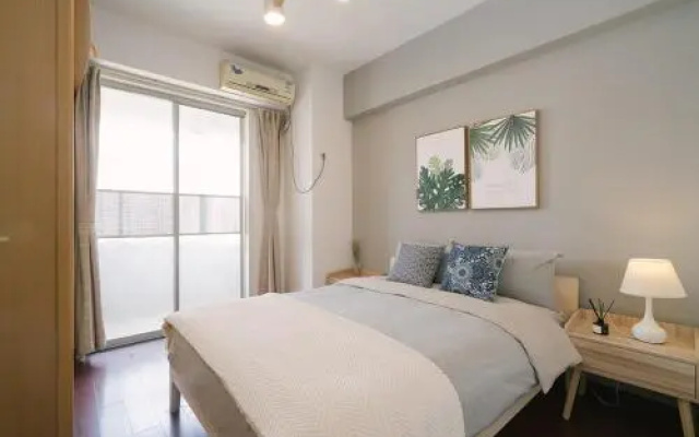 Xi'an Beilin·Yongning Gate· Locals Apartment 00166280
