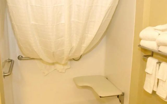 Cobblestone Inn & Suites - Vinton