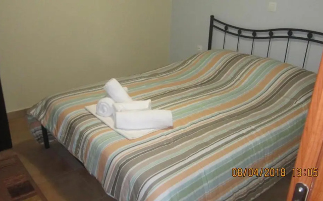 Rent House Elia