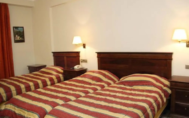 Mythos Hotel