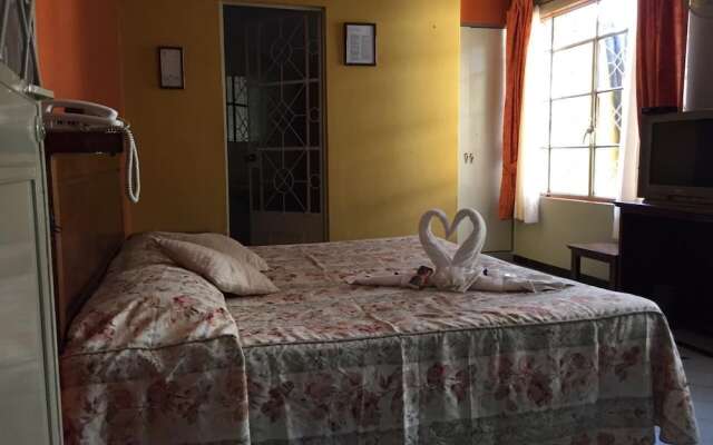 Отель Posada Hidalgo Inn Мексика, Гвадалахара - отзывы, цены и фото номеров - забронировать отель Posada Hidalgo Inn онлайн вид на фасад