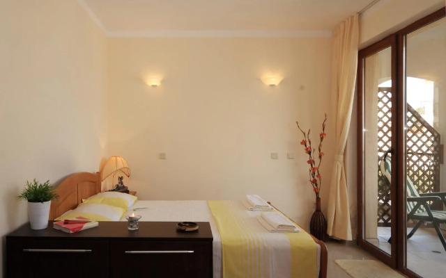 Hotel Bay Apartments
