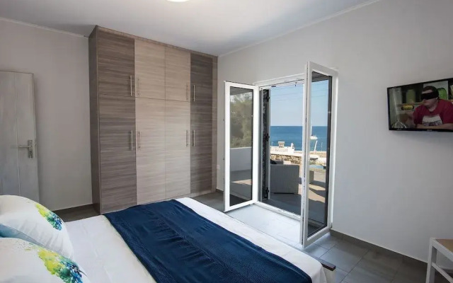 Villa William's Red Beach