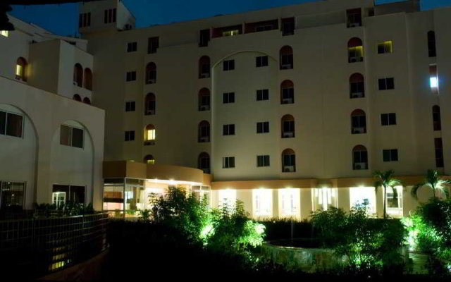 The African Regent Hotel in Accra, Ghana from 214$, photos, reviews - zenhotels.com hotel front