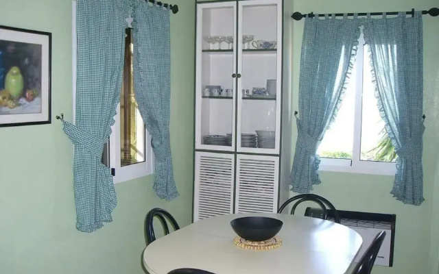 Galicia 100117 2 Bedroom Holiday home By Mo Rentals