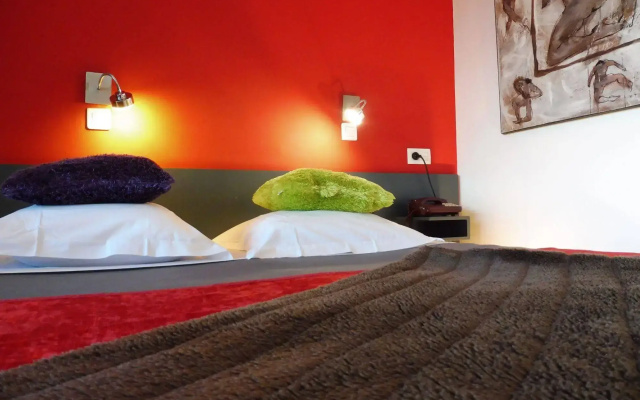 Cit’Hotel L’Oasis d’Avignon