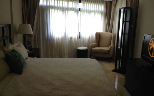 Lifestyle Royal Suites