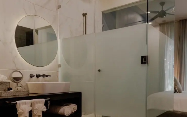 2 Bedroom Luxury Suite 109