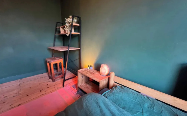 Room-cozy Guest Room in Vibrant Brighton