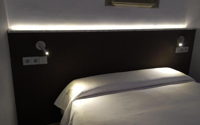 Отель Bcn Home Guest House Испания, Барселона - отзывы, цены и фото номеров - забронировать отель Bcn Home Guest House онлайн комната для гостей