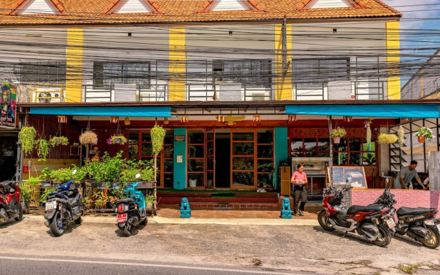 hotelImage