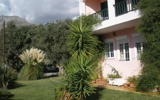 Livadi Apartments
