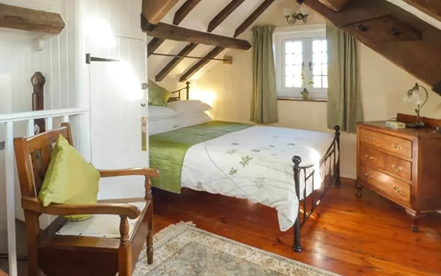 Puzzle Cottage