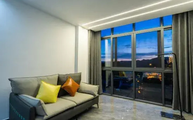 Furong Town dust outside high-end view homestay