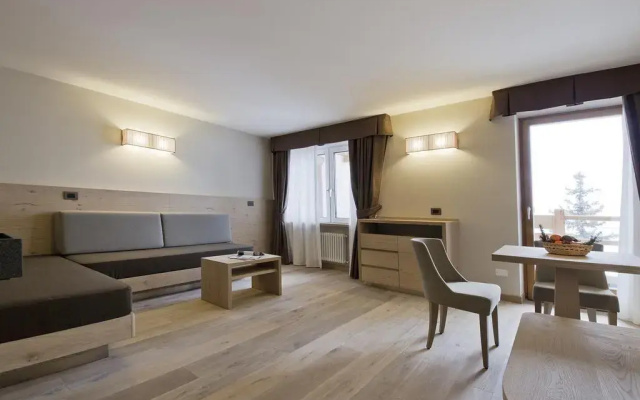 Design And Suite Hotel Ciarnadoi