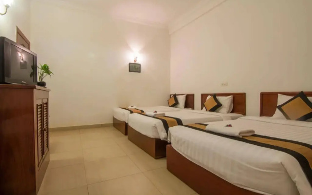 Siem Reap Bat Hotel