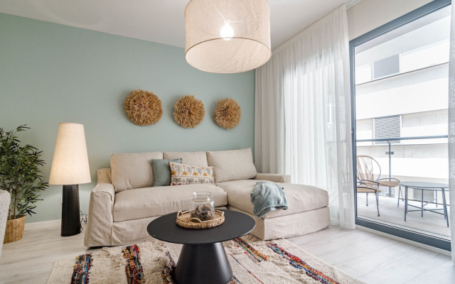 Le2e- Modern New-build Flat Near the Beach