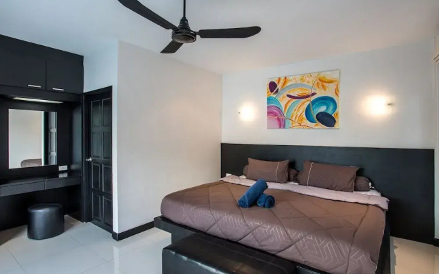 Modern Elegance 3BR Pool Villa Marine